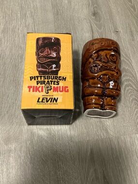 Pittsburgh Pirates tiki mug NWT!